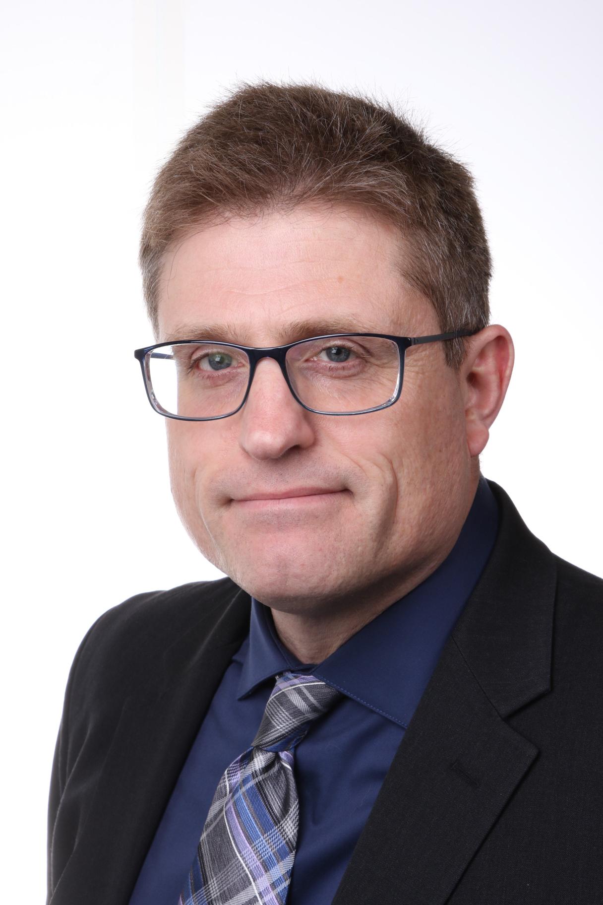 Erik Ridley Headshot