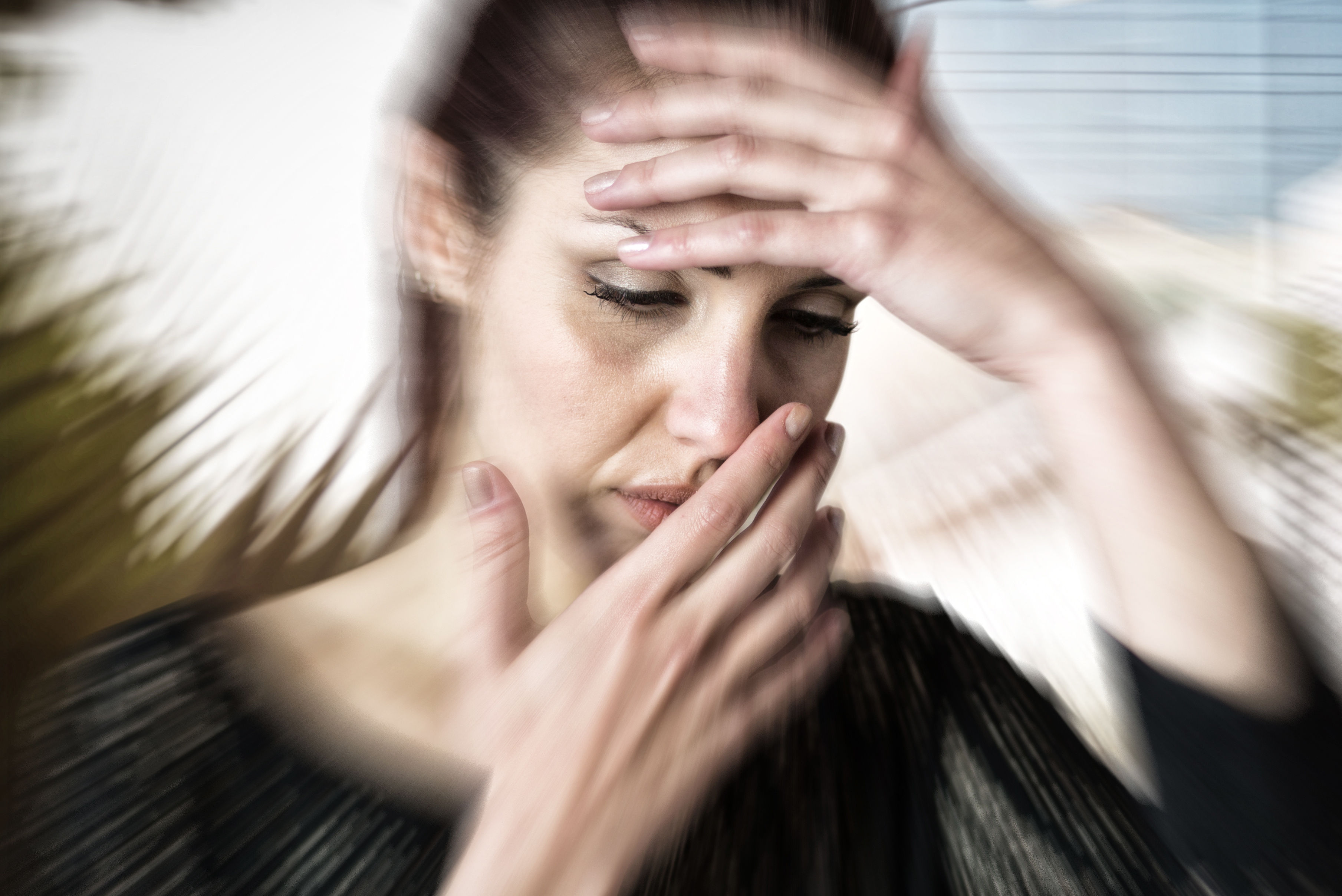 Woman Anxious Thumbnail