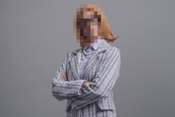 Woman Blurred Face Adobe Stokkete