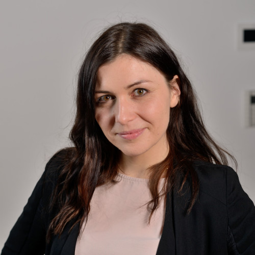 1547653724294 Headshot