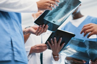 Rad And Nurse Xray Adobe Hockley M2peopleimagescom