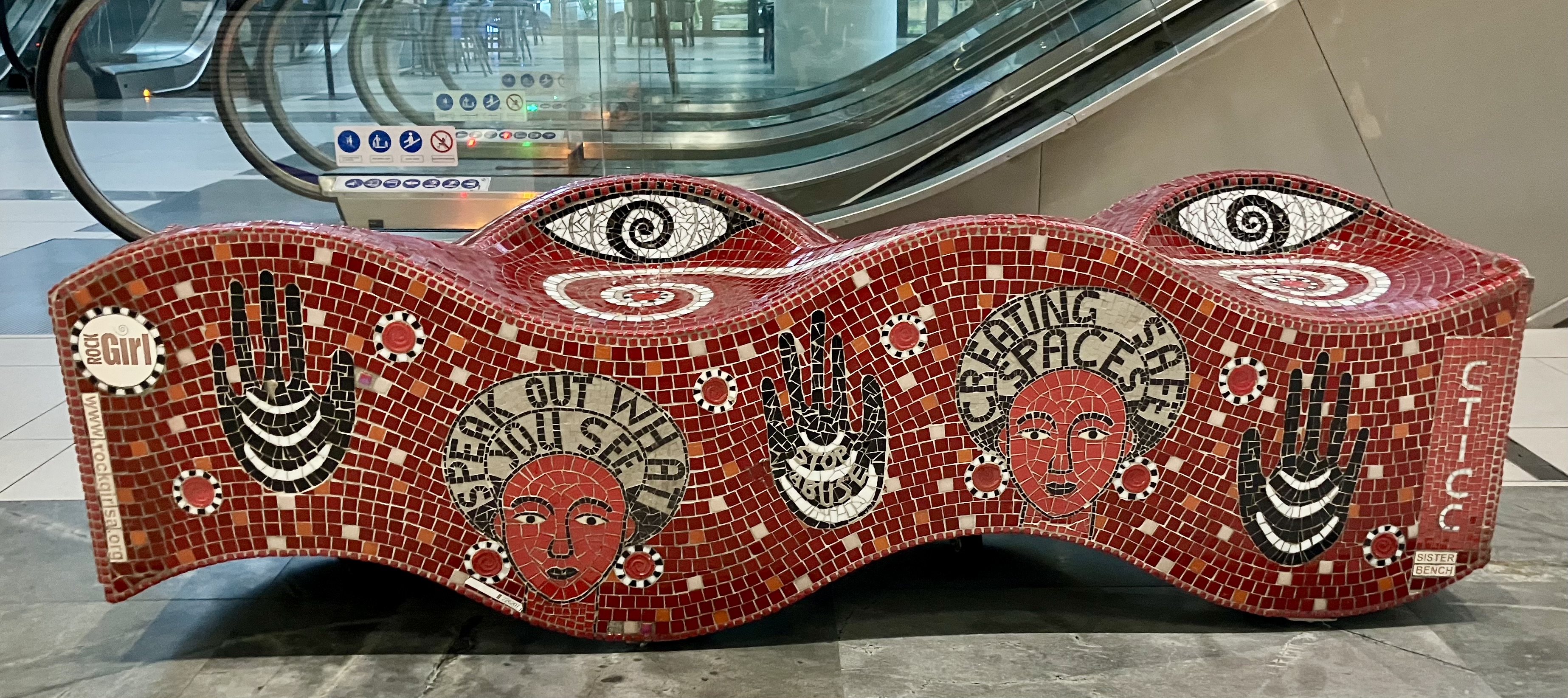 ISMRM artwork: Mosaic 'Sister Bench' by Rock Girl
