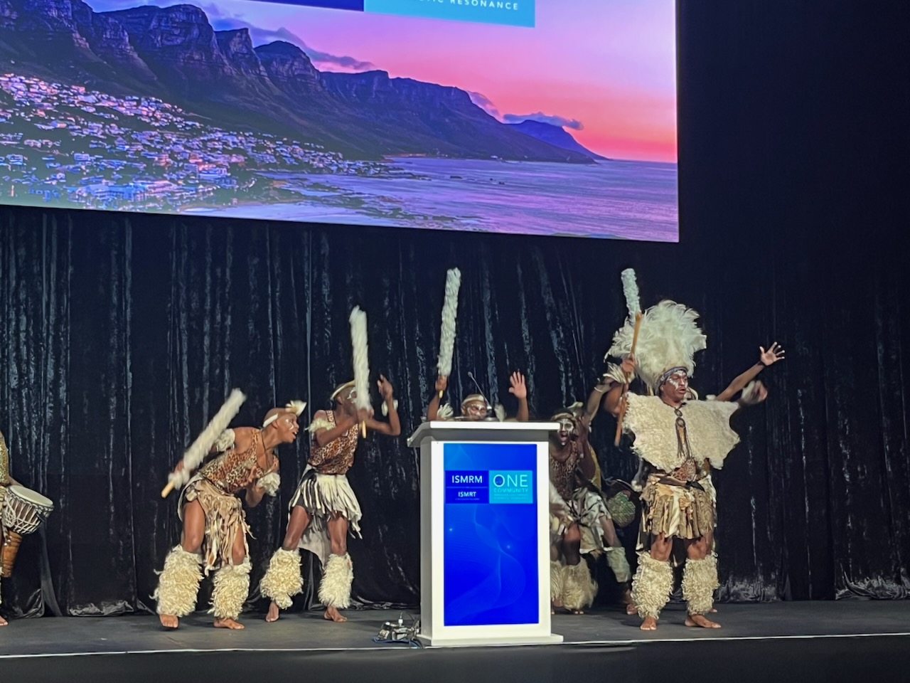 The African Dance Theatre Praise Singer group performed at the opening plenary of ISMRM. Group members played ancient kudu horns and thundering djembe drums and performed a vibrant and energetic traditional African dance.